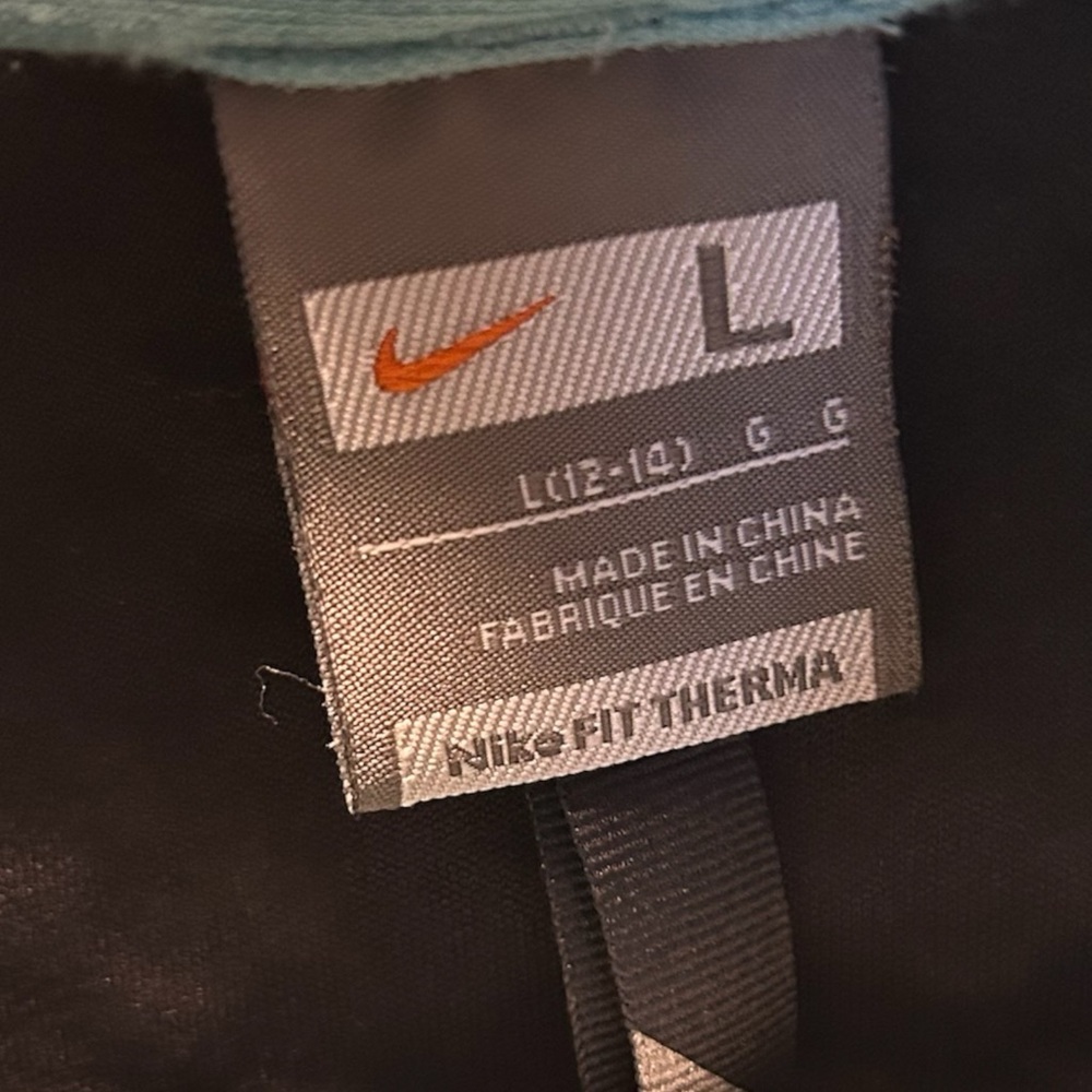 Nike light blue Quilted Vest - Picture 2 of 3